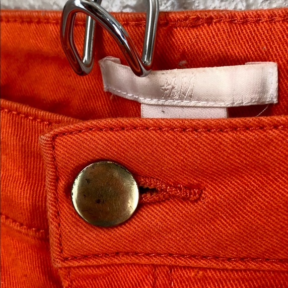 H&M Shorts Size 6 2/$20 Orange - Picture 2 of 8